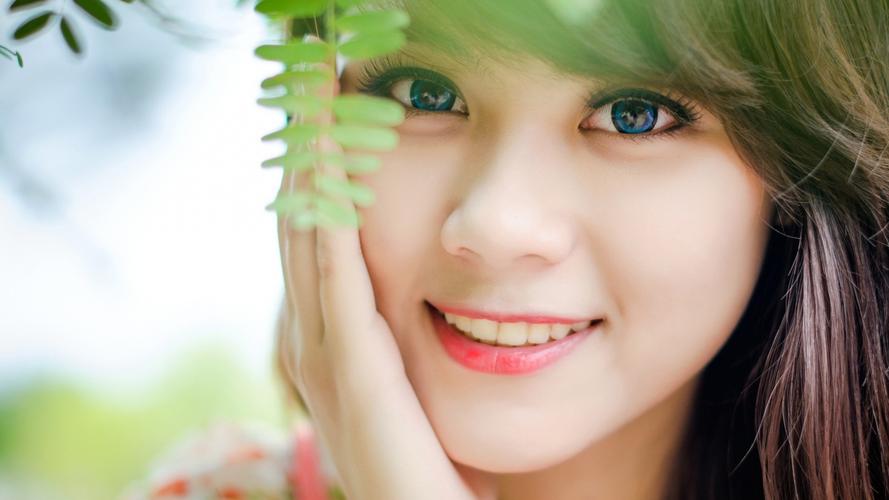 东北地区华北等地多雷阵雨 黄淮江汉陕西等地有持续性高温天气